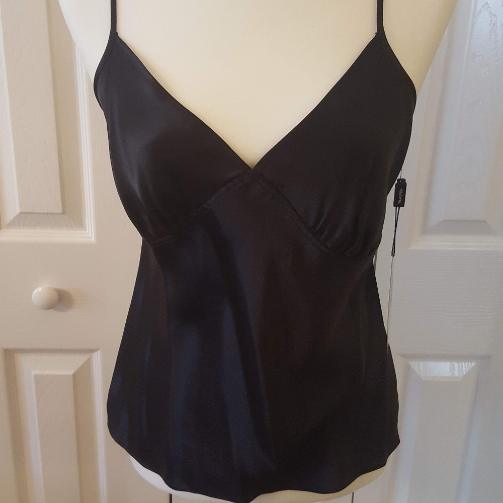 Daisy Fuentes Black 100% Silk Camisole  0006